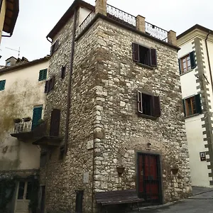 Apartment Art Rebus Tower In Tuscany, Radda in Chianti